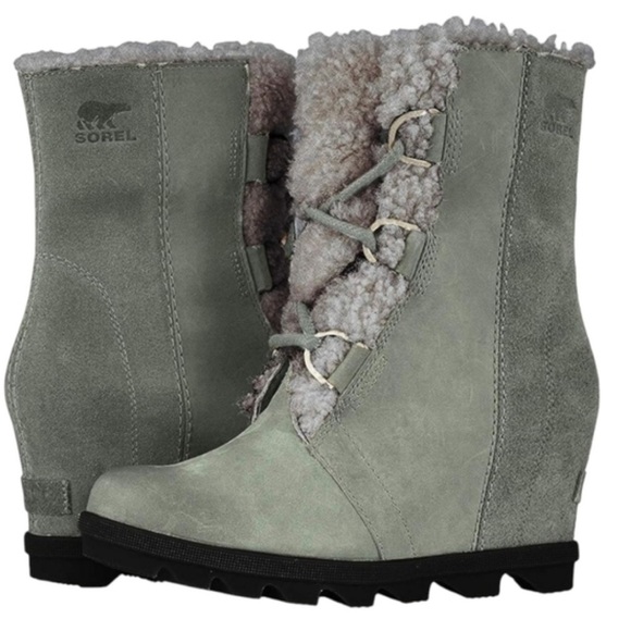 Sorel Joan Of Arctic Wedge II Women Gray NL3021-052 Shearling Snow Boot - Picture 1 of 11